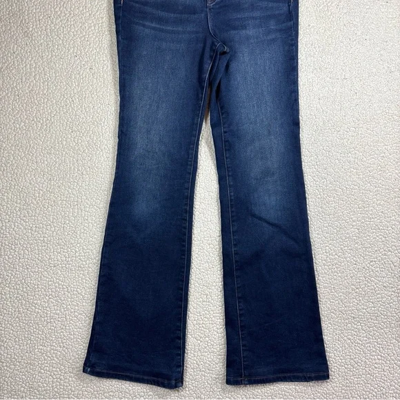 Nicole Miller NY SOHO High Rise Bootcut Women Size 8 Stretch Dark Wash Blue Jean - Picture 4 of 15